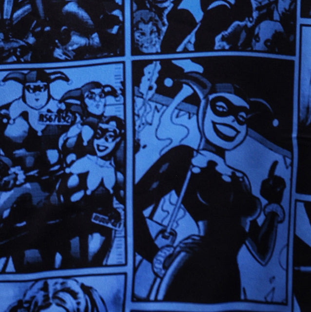 Exclusive hidden blue storyboard detail inside Harley Quinn premium jersey