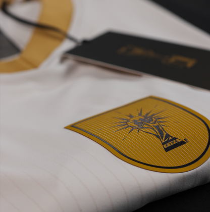 The GOAT SKINS® FIFA™<br>Single Trophy Edition