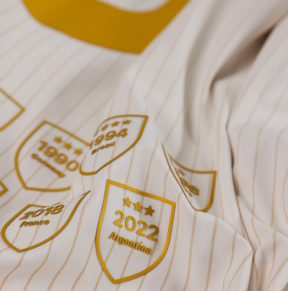 The GOAT SKINS® FIFA™<br>Single Trophy Edition